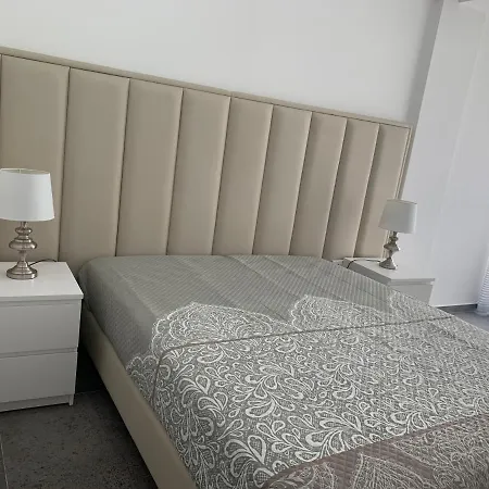 Quebra-mar 3 * Nazaré